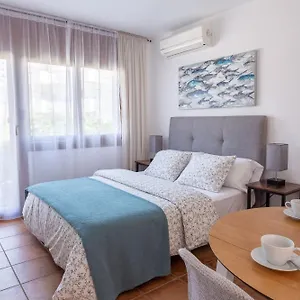 https://apartament-rosimar.catalonia-hotels.com
